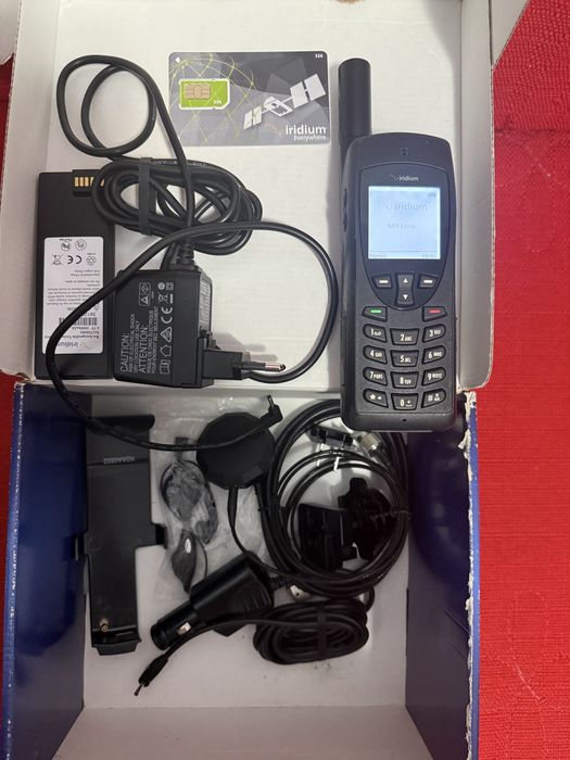 Telefon satelit Iridium 9555