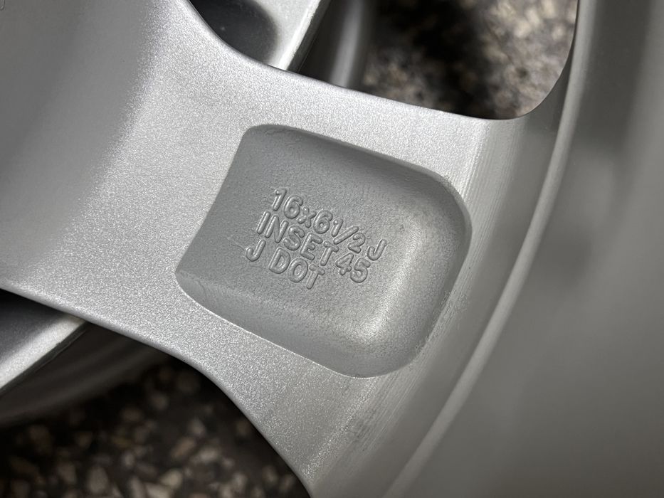 Оригинални Джанти за Toyota Тойота 16” 5x114,3 6.5j ET45