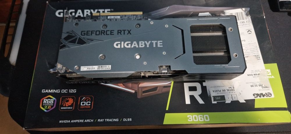 Placa video Nvidia RTX 3060 gigabyte 12gb