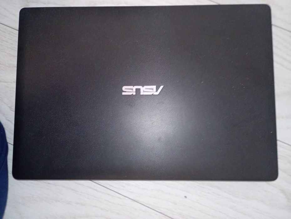 Laptop ASUS pentru jocuri
