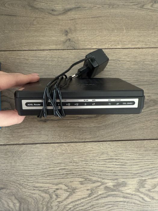 Wi-Fi роутер D-Link DSL-2640U