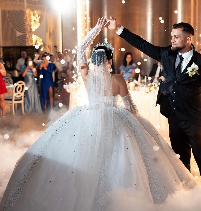 Rochie de mireasa de vânzare