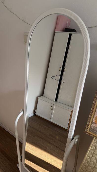 Зеркало, новая, продаю срочно