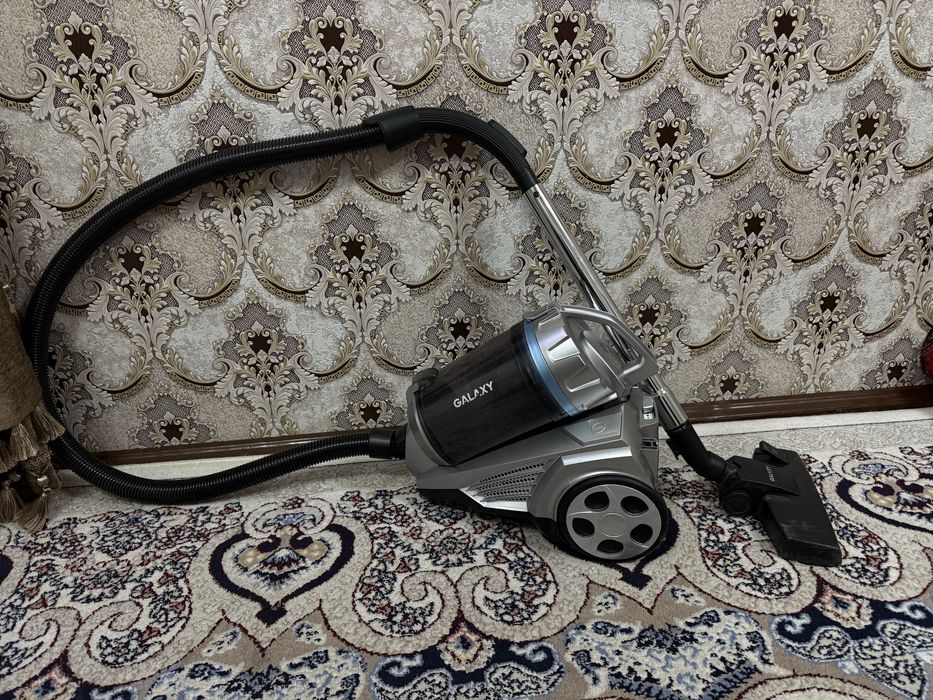 Pilesos yangi 2 marta ishlatilgan 1 yillik garantiyniy taloni bor