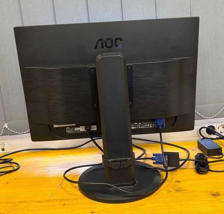 Monitor AOC e2260Pda (22" / LED / HD+ / Disp. Mat / DVI ; VGA)