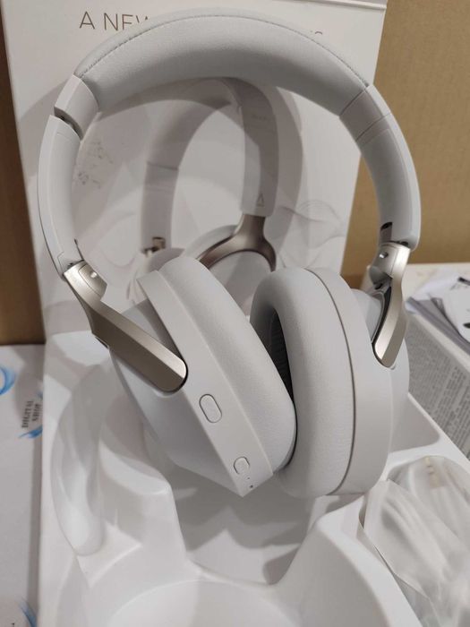 Creative Zen Hybrid SXFI,Слушалки,Bluetooth, до 70 часа,Черен/Бял