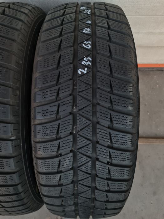 Зимни гуми 2 броя FALKEN EuroWinter HS449 235 65 R17 дот 2817