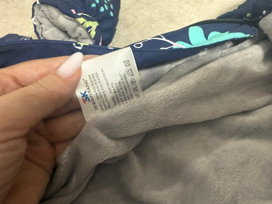 Продам комбинезон 74 размер