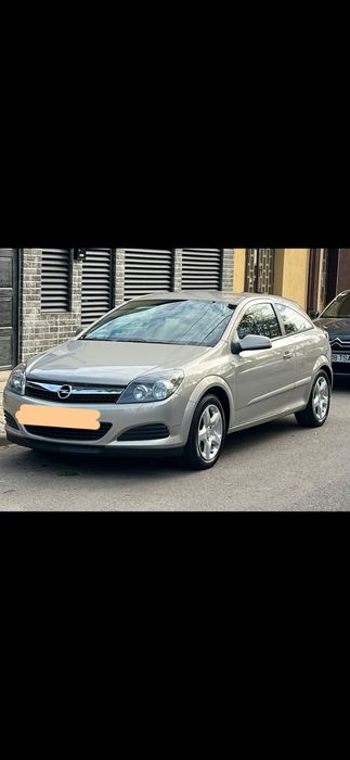 Opel astra H GTC  1.6 benzină