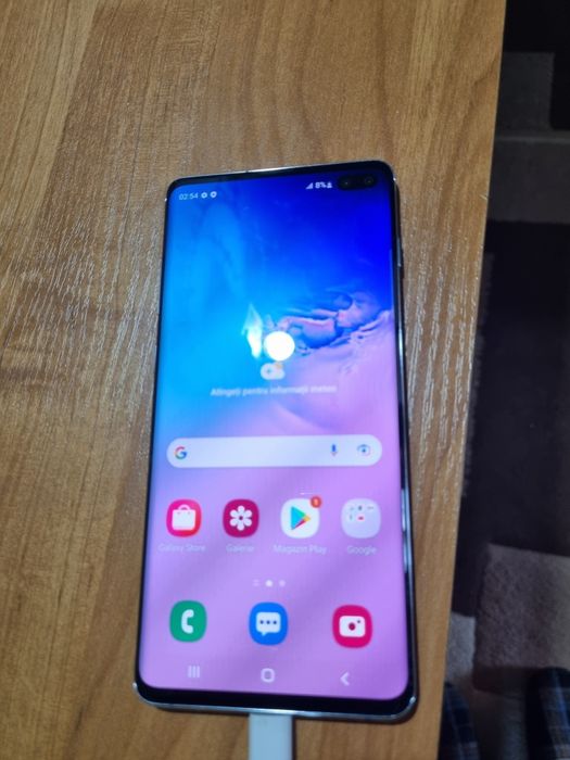 Vand vand telefon samsung s10 + in stare f buna
