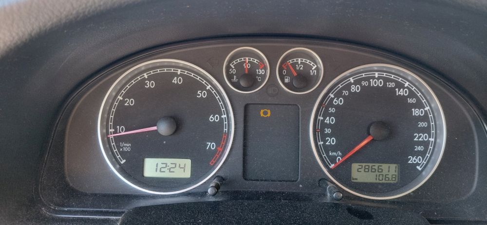 VOLKSWAGEN Passat 2001 — imagine 5