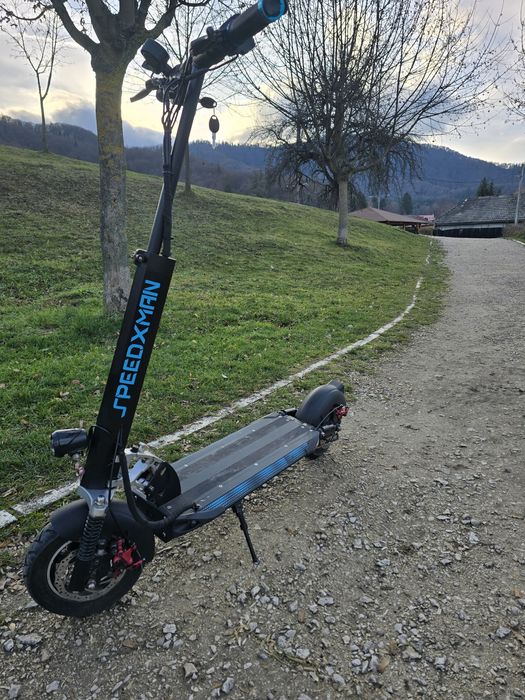 Vând trotinetă electrică speedxman 10