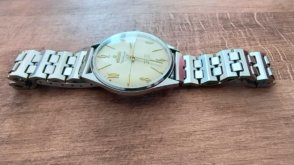 Atlantic Worldmaster Винтидж швейцарски ръчен часовник