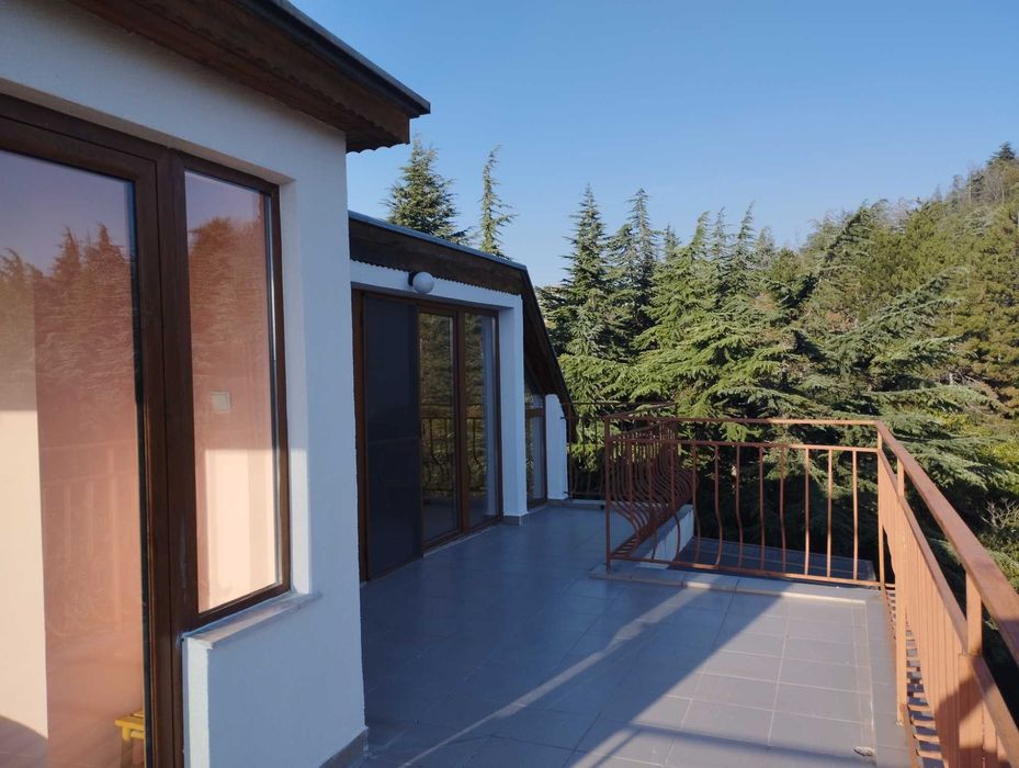 Дава се под наем Тристаен апартамент в Варна, Бриз - 139 кв.м за 900 € - Снимка #18