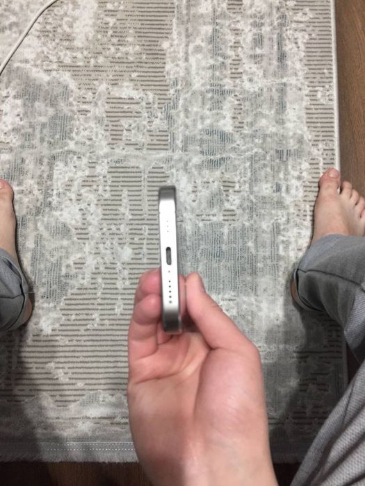 Продам Iphone 15 pro