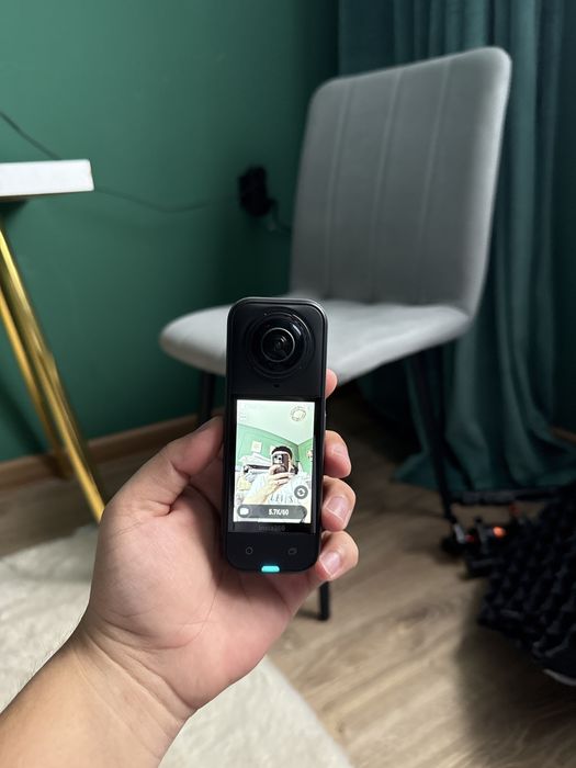 Insta 360 x5 экшн камера