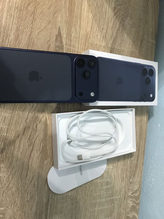 Продам айфон 17 pro max китай  скидка будет