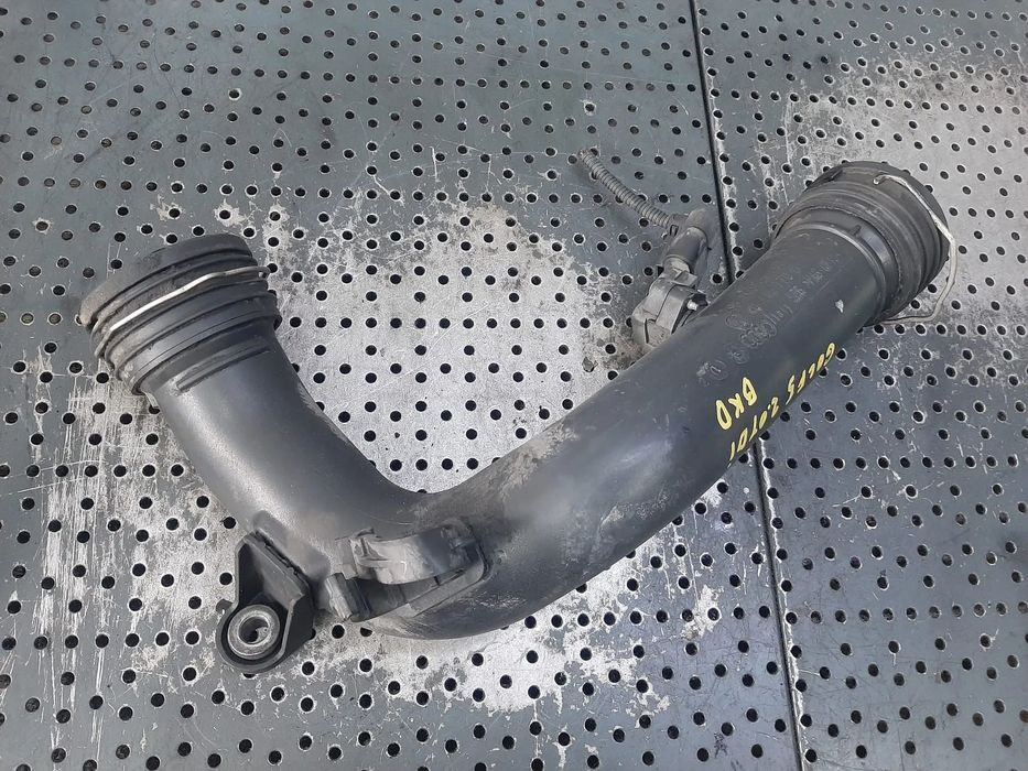 tubulatura intercooler cu senzor 2.0 tdi bkd audi a3 8p  vw passat b6 golf 5 jetta 1k0145762ad