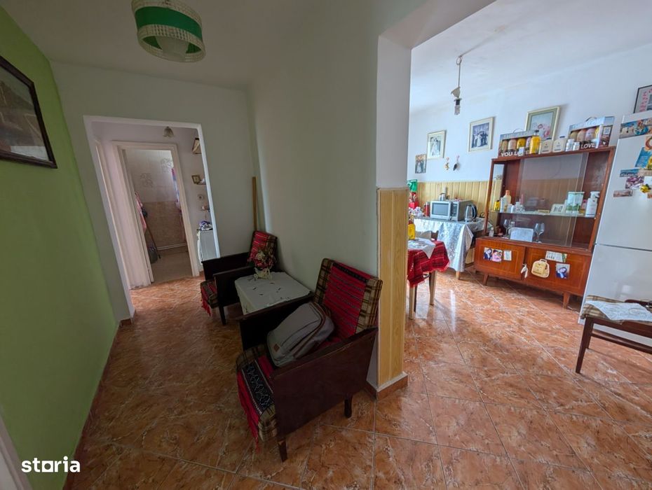 3 camere decomandate Școala Ion Luca
