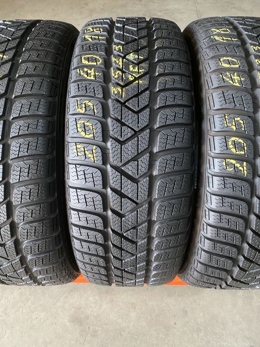 Anvelope iarna 205/40/18 Pirelli Sottozero 3 RFT 205 40 18 R18