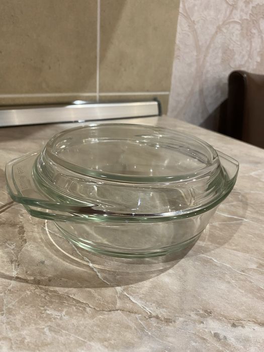 Продам жаропрочные кастрюли