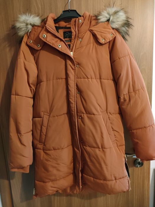 Geaca călduroasă haina iarnă Clockhouse, mărimea 38,
