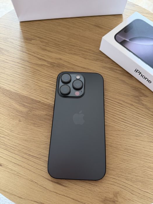 Iphone 16 pro 128gb black battery healt 100%