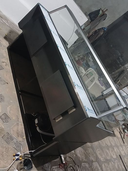 Витрина холоденлик