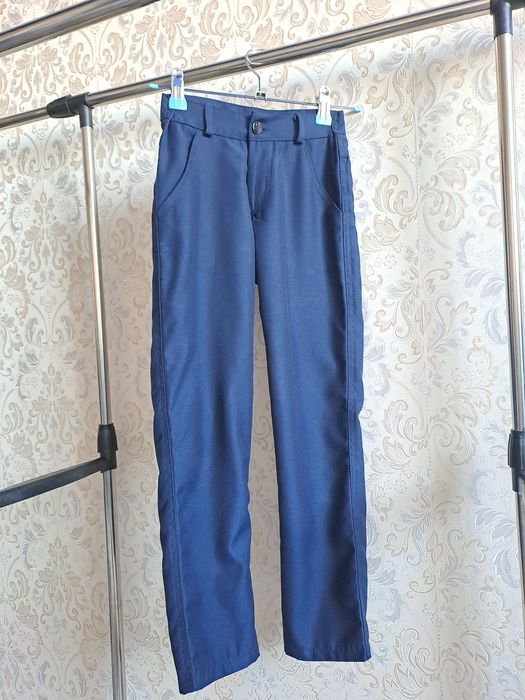 Школьные брюки на 1-2 класс