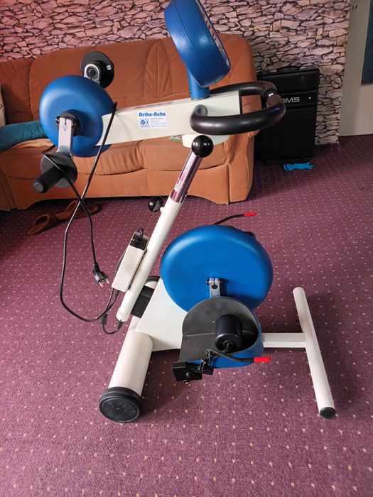 Bicicletă medicala electrica Motomed Viva 2, ortopedica