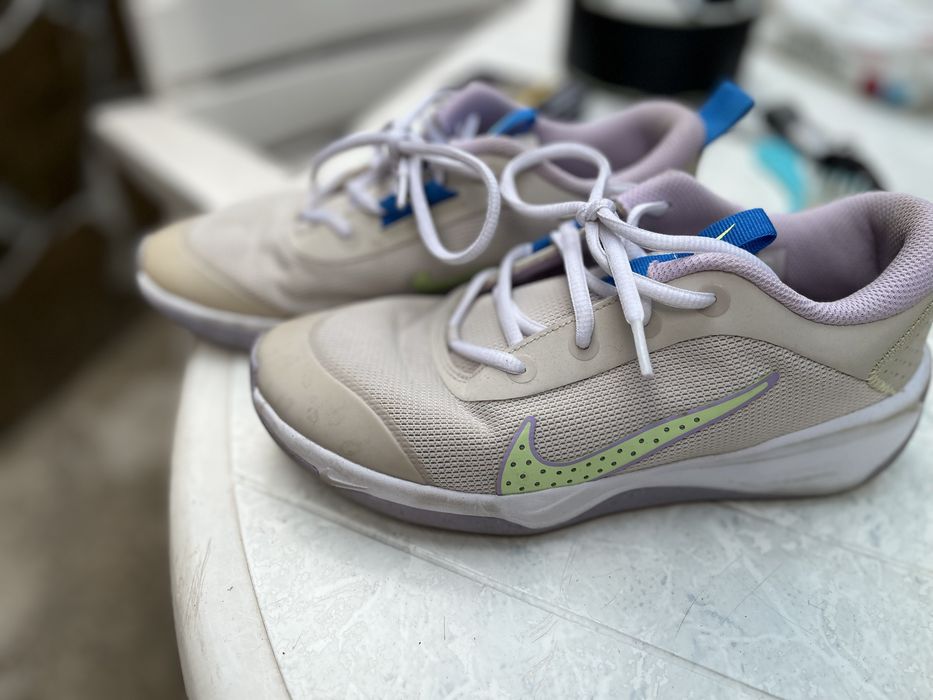 Дамски маратонки Nike
