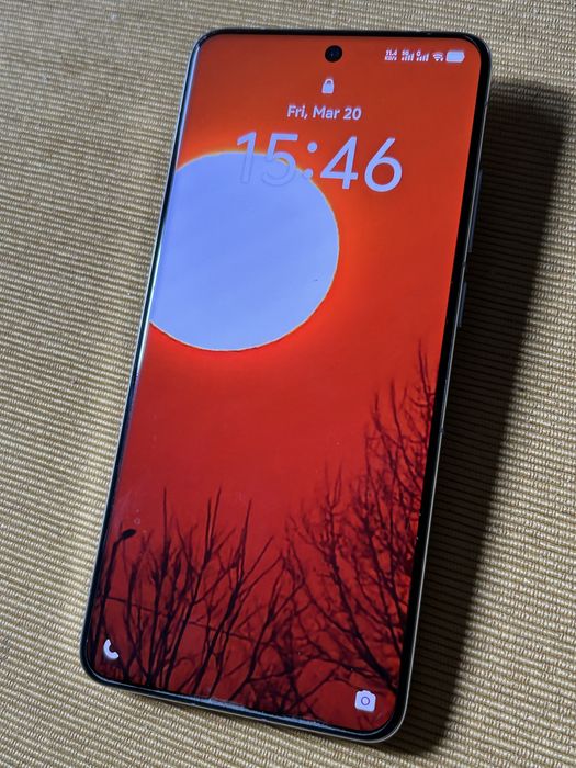 Vivo X 200 Pro  Alb 512Gb ,16gb ram ,6000mah Neverlock