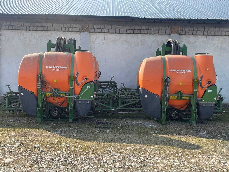 Навесной опрыскиватель AMAZONE UF 1201