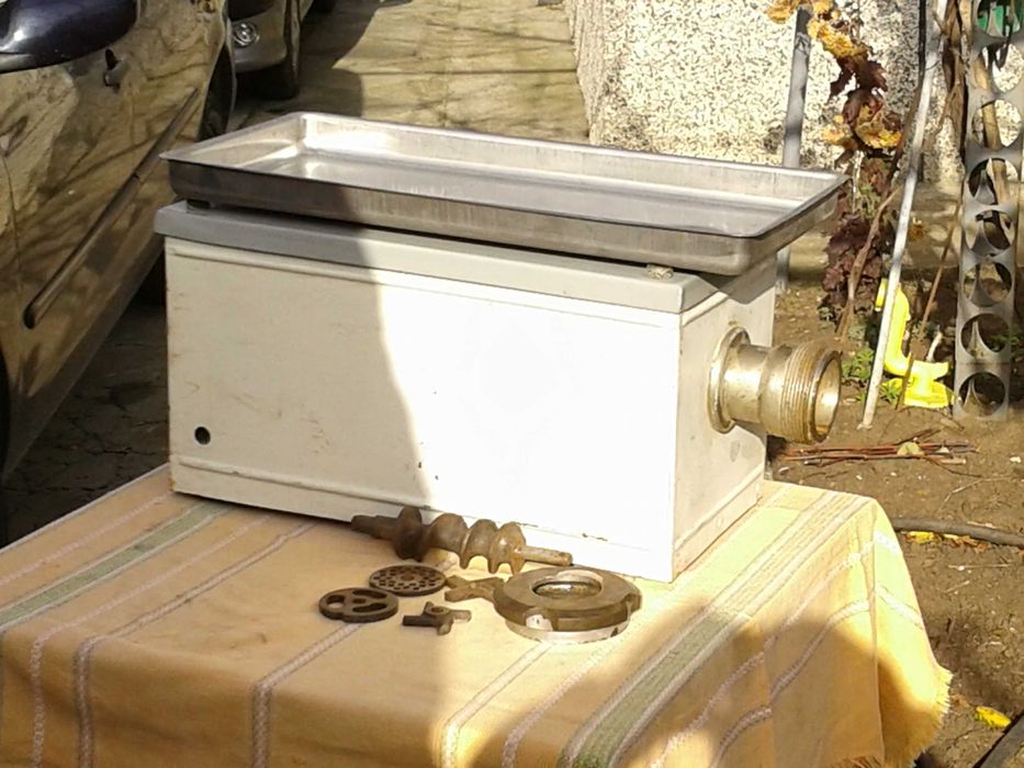 Редуктор и гривни за месомелачка