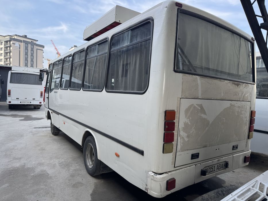 Автобус Исузу Isuzu