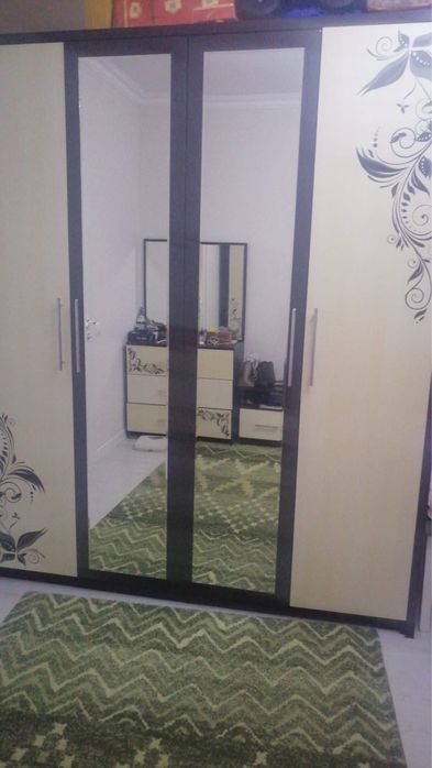 Спальный гарнитур