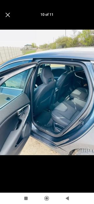 VOLVO V40 2013 — imagine 3