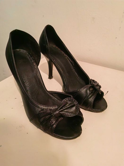 Оригинални сандали на марката Gi Anni