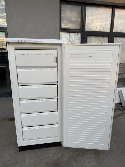 Фризер AEG 155 см