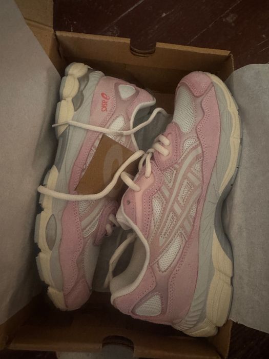 Asics gel nyc pinkish purple