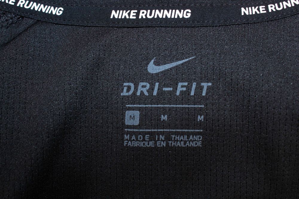 Nike Running Оригинална дамска блуза черна за бягане с цип М