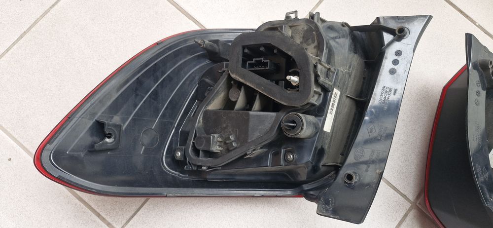 Lămpi stopuri spate Dacia Sandero Stepway I (2015)