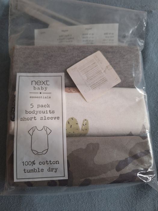 Сет нови бебешки бодита Next / 1 месец