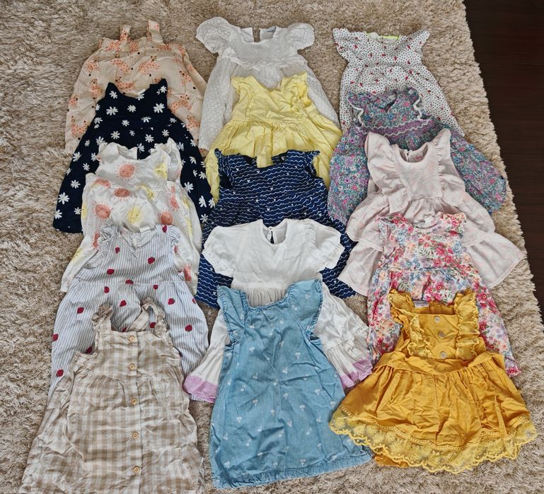 Lot haine fetița 80cm