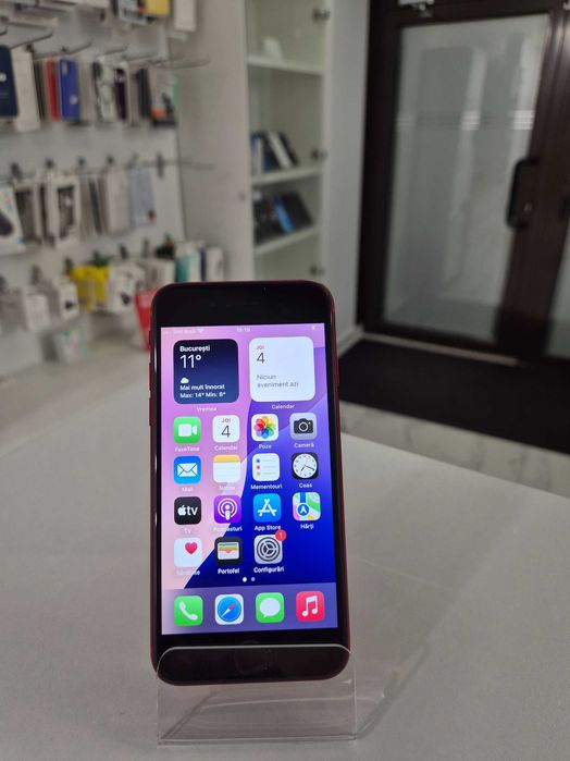 Iphone Se 2 Rosu si Negru Neverlocked Doc House Gsm