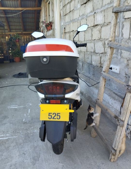 Vând scuter electric nou nout