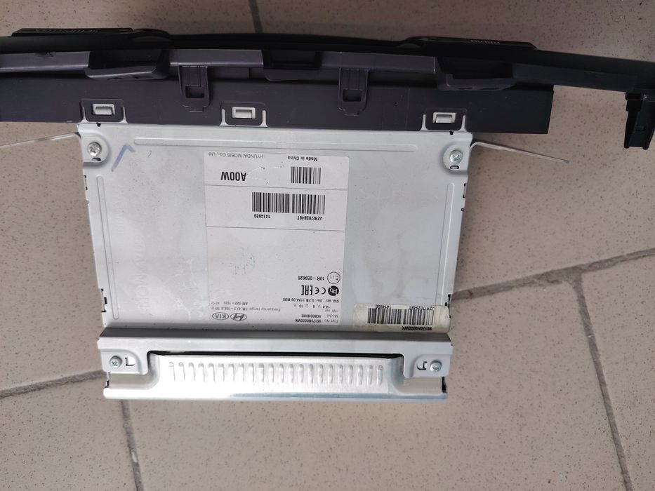 Продам Магнитофон на кио Рио 2018года