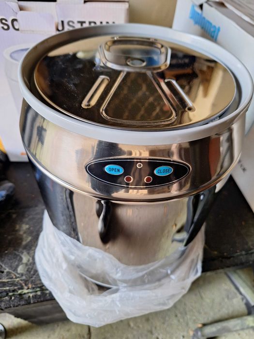 Кош за боклук със сензор НАМАЛЕН