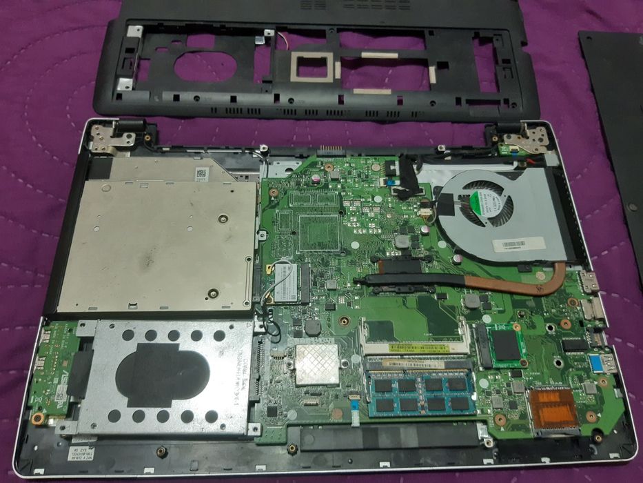 Laptop Asus s56c i5 hard disc,rami,display (dell,lenovo,acer,samsung)