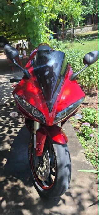 Мотоциклет Yamaha YZF-R1